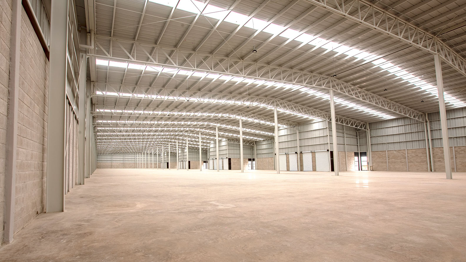 Nave Industrial Parque Norte